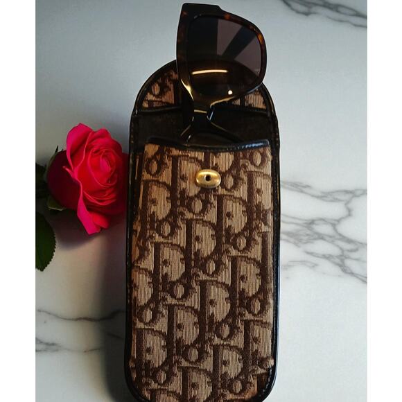 Christian Dior - Lady Dior Vintage Eyeglass Case in Brown & Tan - Picture 9 of 9